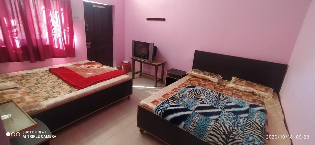 Hotel Himalayan Inn Uttarkashi ภายนอก รูปภาพ