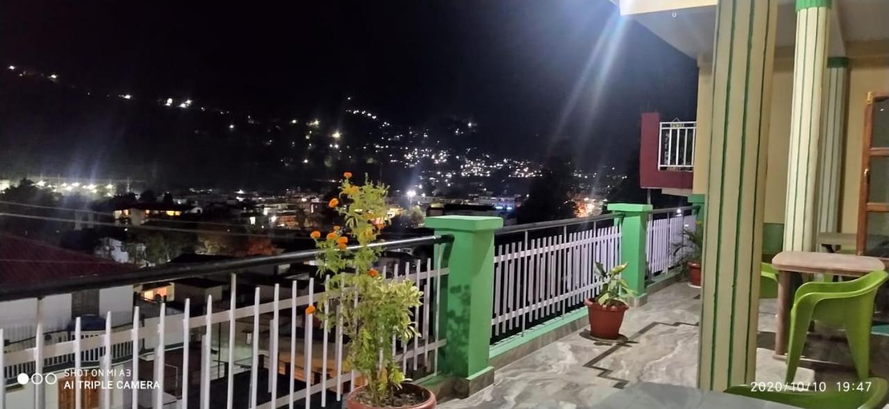 Hotel Himalayan Inn Uttarkashi ภายนอก รูปภาพ